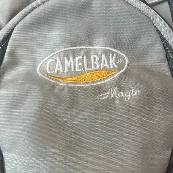 CAMELBAK- Magic Hydration Backpack NO ACCESSORIES - Picture 4 of 12